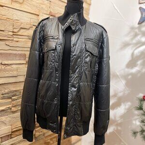 Slate Grey Puffer Zip Up Jacket from Guess, in Black/Grey.  Excellent Condition!